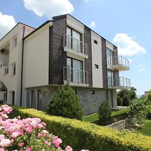 In Sunny Apartament Słoneczny Brzeg